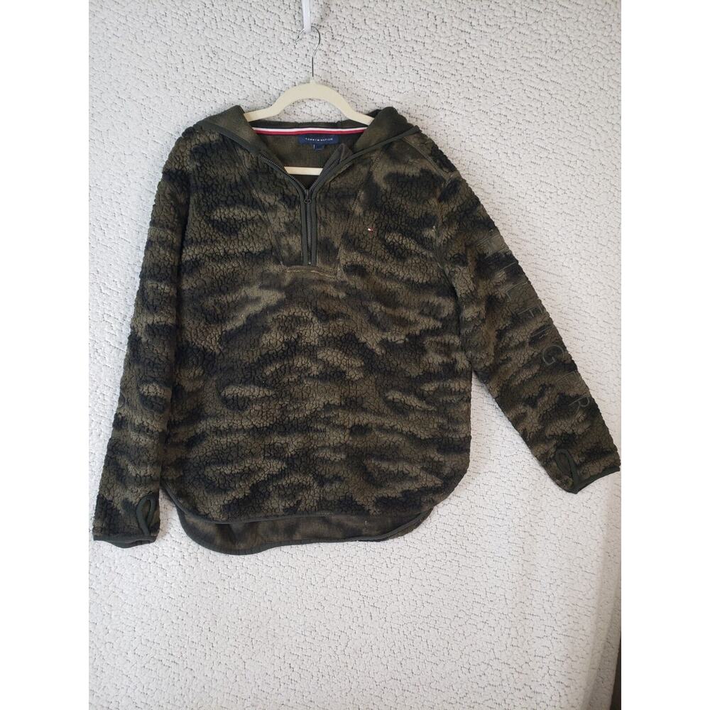 Tommy Hilfiger Jacket Men's L Camo Fleece Lined Wind/Water Repellant Outdoorwear